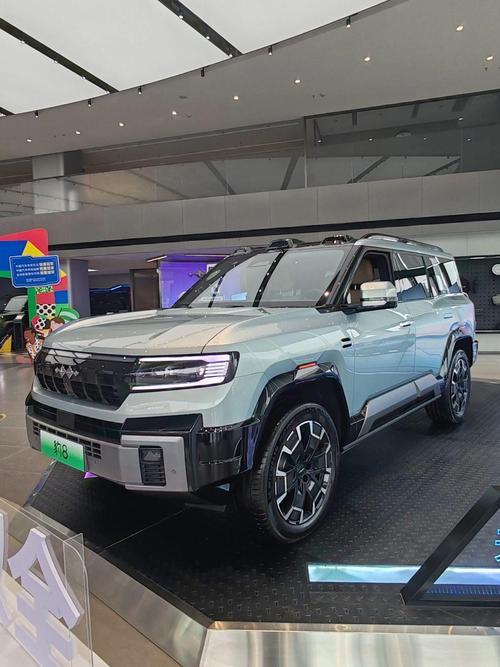 广州28比亚迪方程豹硬派越野的爆款，英菲尼迪35周年与你共成长